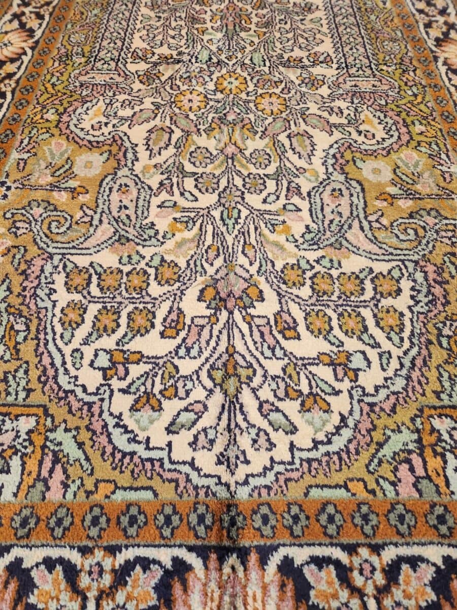 20230403_112900